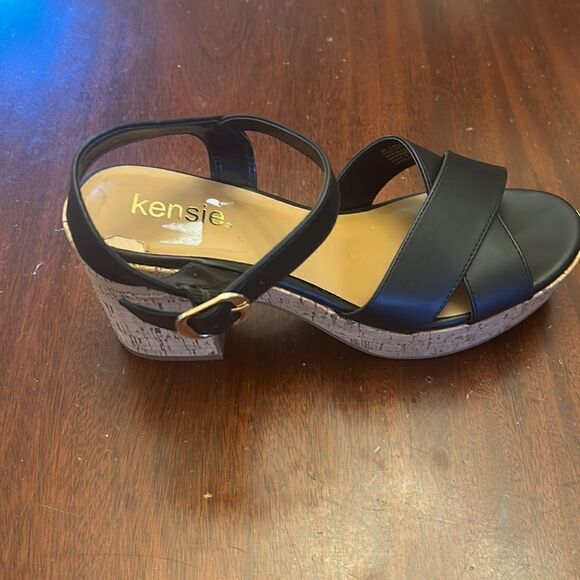 Kensie Carsyn black open toed cork platform heeled sandals Size 9 EUC - Picture 4 of 8